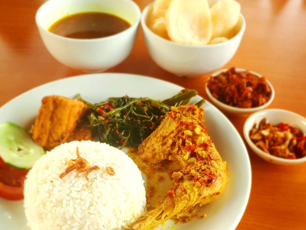 Ayam Betutu Gilimanuk Makanan Khas Bali