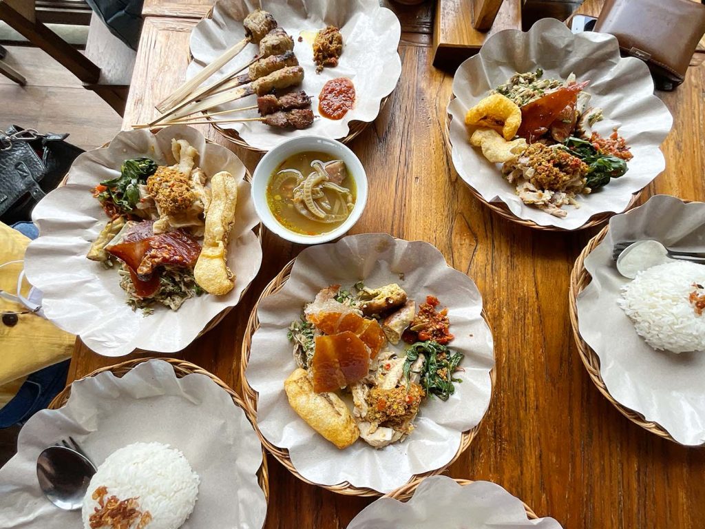 Nasi Babi Guling Pande Egi